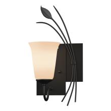 Hubbardton Forge - Canada 205122-SKT-RGT-10-GG0035 - Forged Leaf Sconce